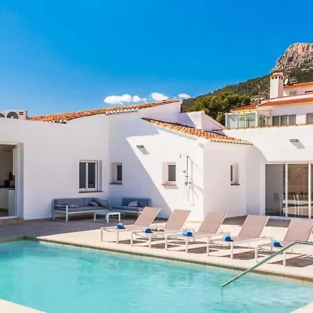 Sleeps 10 With Pool Air Con And Wifi Villa Calpe